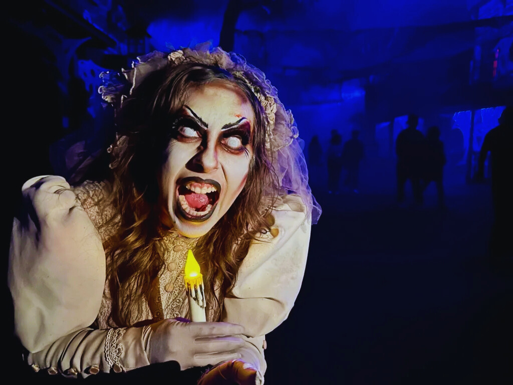 “Get Ready for the Fright of Your Life: Knott’s Scary Farm Returns in 2025!”