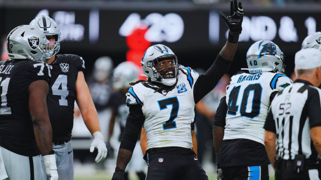 "Cowboys Bolster Defense: Jadeveon Clowney Joins the Team"