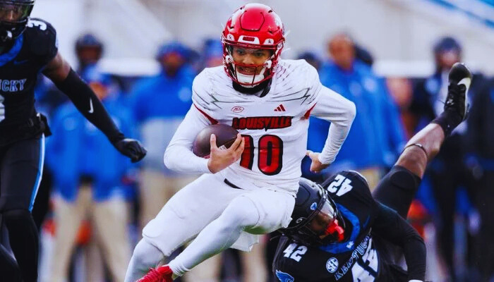 “UCLA Suspends Backup QB Pierce Clarkson After Arrest”