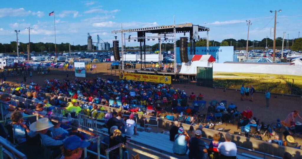 “Experience 50 Years of Music Magic: Walnut Valley Festival Returns to Winfield”
