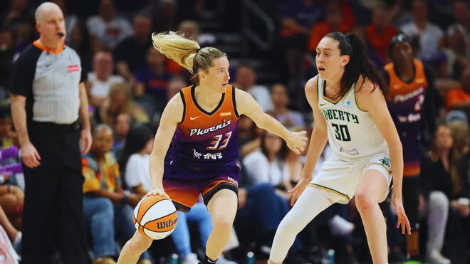 "Thrills and Drama: Highlights from WNBA Playoffs Game 1"
