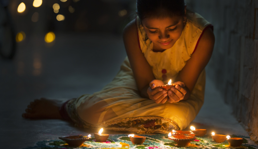 Diwali Dhamaka Season 4 Toronto: Celebrate the Festival of Lights with RivetStays